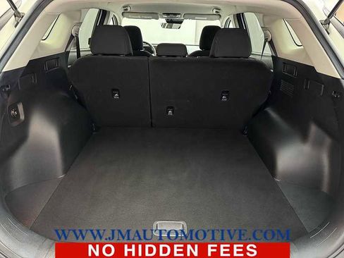 Used 2024 Kia Sportage LX AWD/4WD image 16