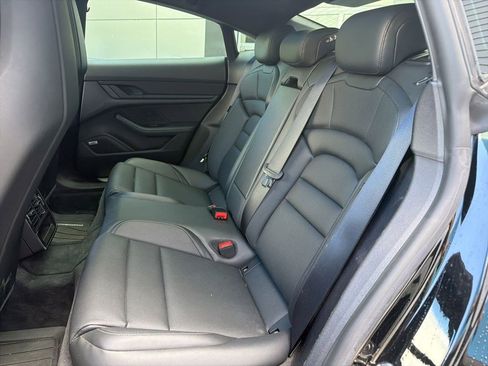 Used 2021 Porsche Taycan 4S AWD/4WD image 18