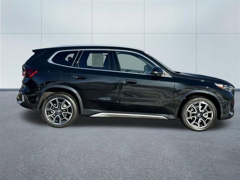 Certified 2025 BMW X1 xDrive28i image 4