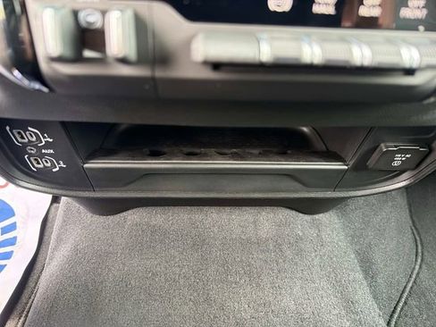 New 2026 RAM 2500 Tradesman AWD/4WD image 27