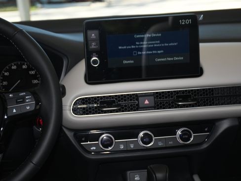 New 2026 Honda HR-V EX-L image 9