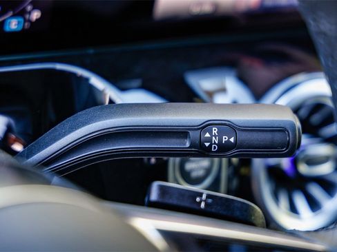 New 2025 Mercedes-Benz GLA 250 image 19