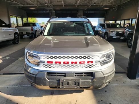 Used 2025 Ford Bronco Sport Heritage w/ Convenience Package AWD/4WD image 2