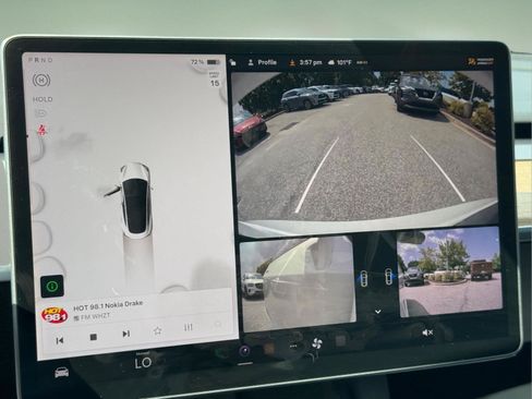 Used 2022 Tesla Model 3 Long Range AWD/4WD image 25