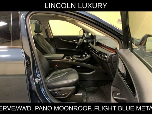 Used 2023 Lincoln Nautilus Reserve AWD/4WD image 12
