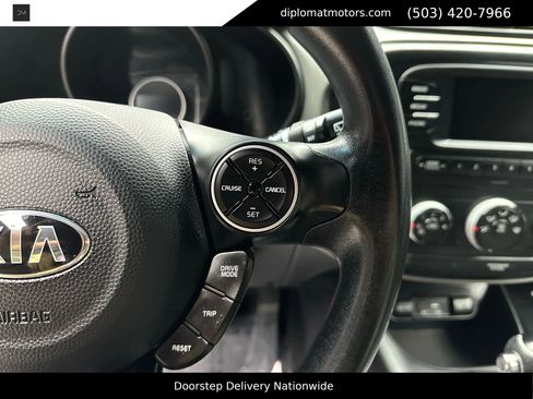 Used 2017 Kia Soul image 24