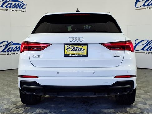 Used 2021 Audi Q3 2.0T Premium w/ Convenience Package image 4
