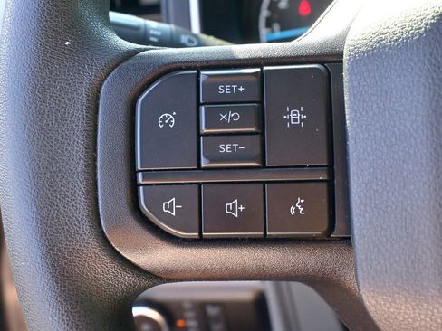 Used 2023 Ford F150 XLT image 25