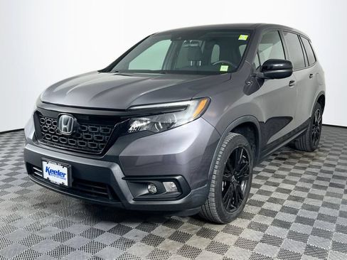 Used 2021 Honda Passport Sport image 2