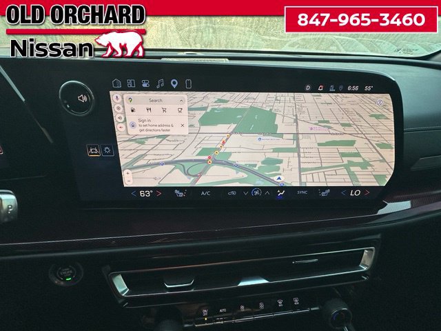Used 2024 Chevrolet Traverse Z71 w/ Enhanced Driving Package AWD/4WD image 14