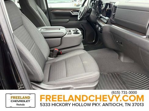 Used 2023 Chevrolet Silverado 1500 LT image 25