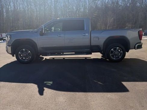 New 2026 GMC Sierra 2500 SLT w/ SLT Premium Package image 2