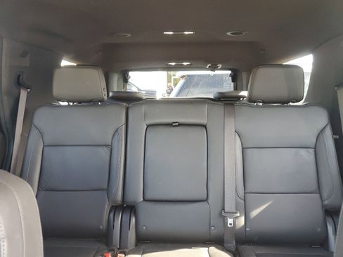 Used 2025 Chevrolet Tahoe Z71 AWD/4WD image 14