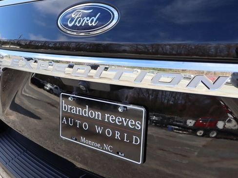 Used 2019 Ford Expedition Max XLT image 51