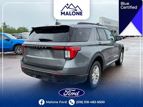 Used 2025 Ford Explorer Active AWD/4WD image 7