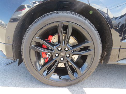 Used 2020 Ford Edge ST w/ Equipment Group 401A AWD/4WD image 10