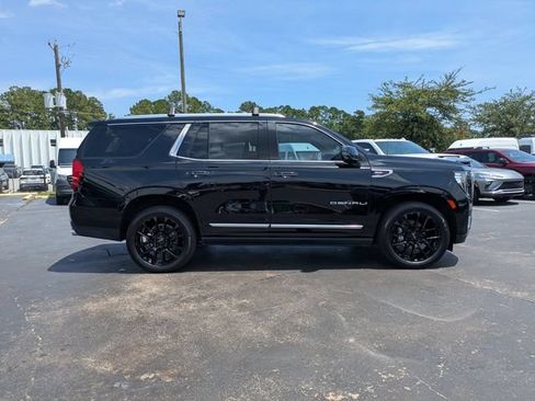 Used 2024 GMC Yukon Denali w/ Advanced Technology Package RWD image 4