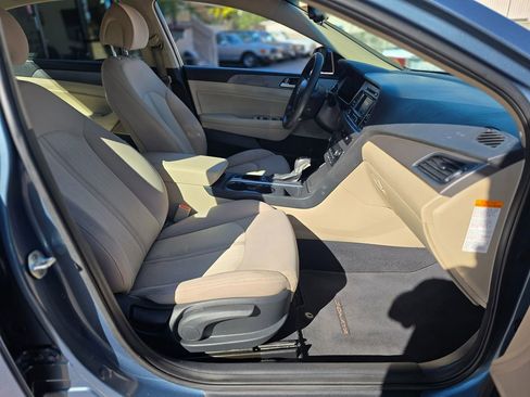 Used 2016 Hyundai Sonata SE image 16