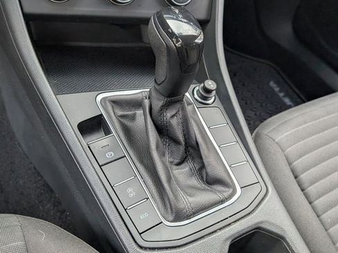 Used 2023 Volkswagen Jetta S image 26