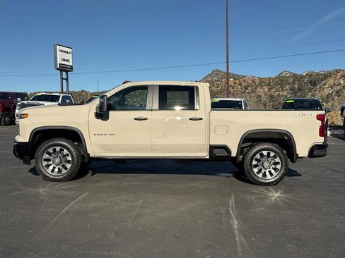 New 2026 Chevrolet Silverado 2500 Custom image 4