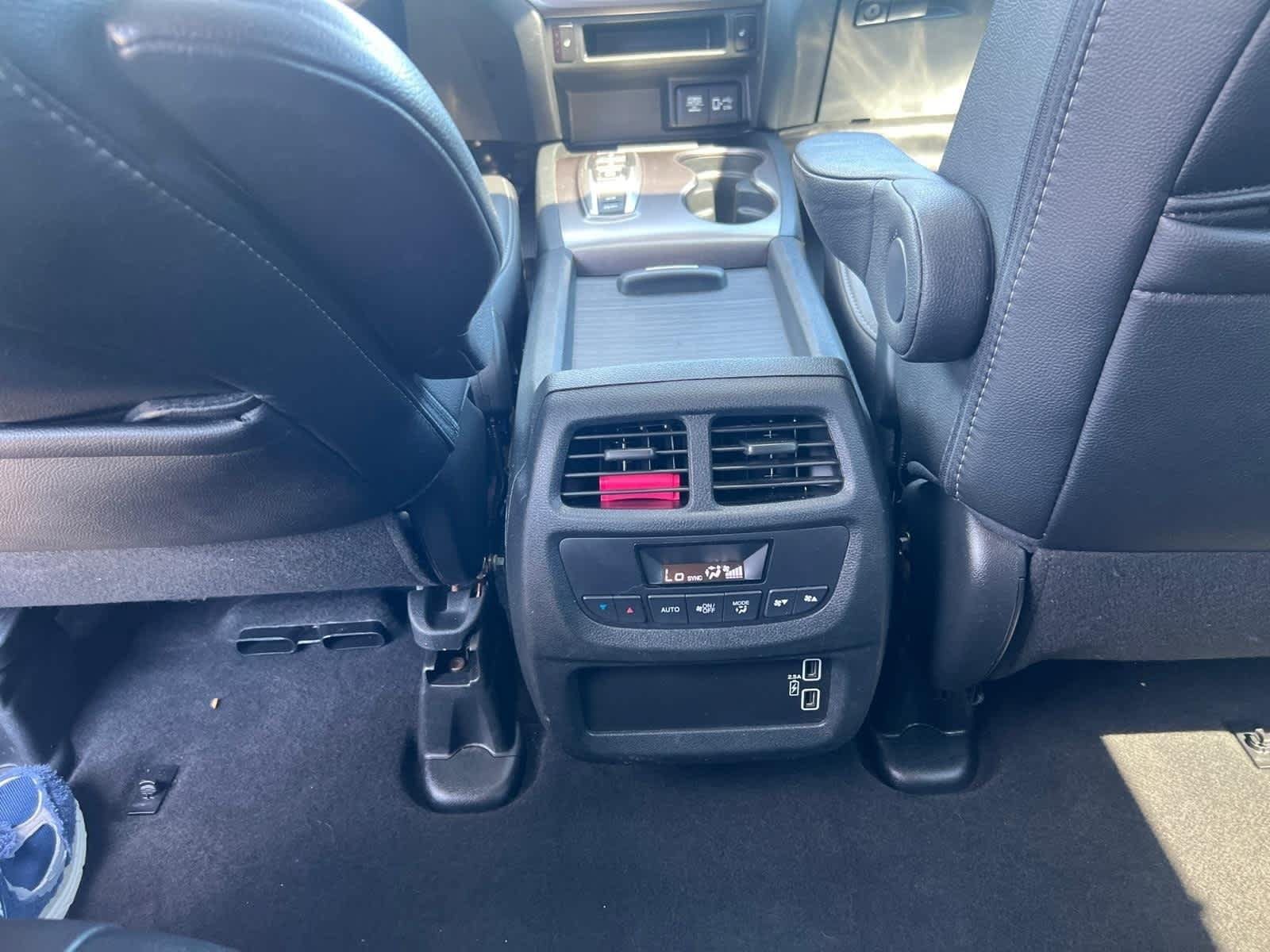 Used 2022 Honda Pilot Special Edition image 30