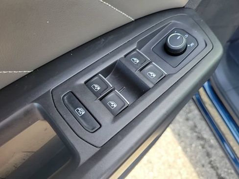 Certified 2023 Volkswagen Atlas SE FWD image 14