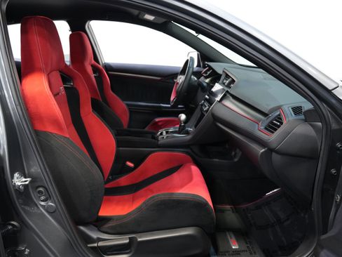 Used 2019 Honda Civic Type R image 33