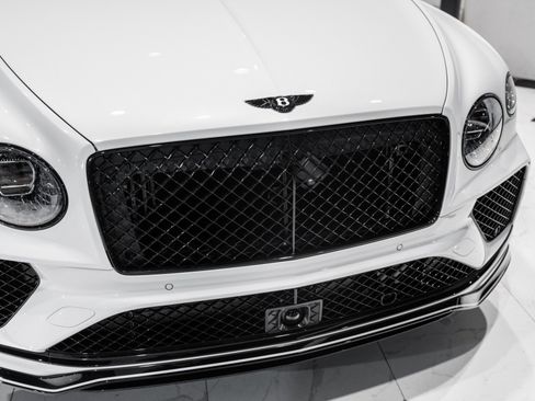 New 2026 Bentley Bentayga Speed image 13
