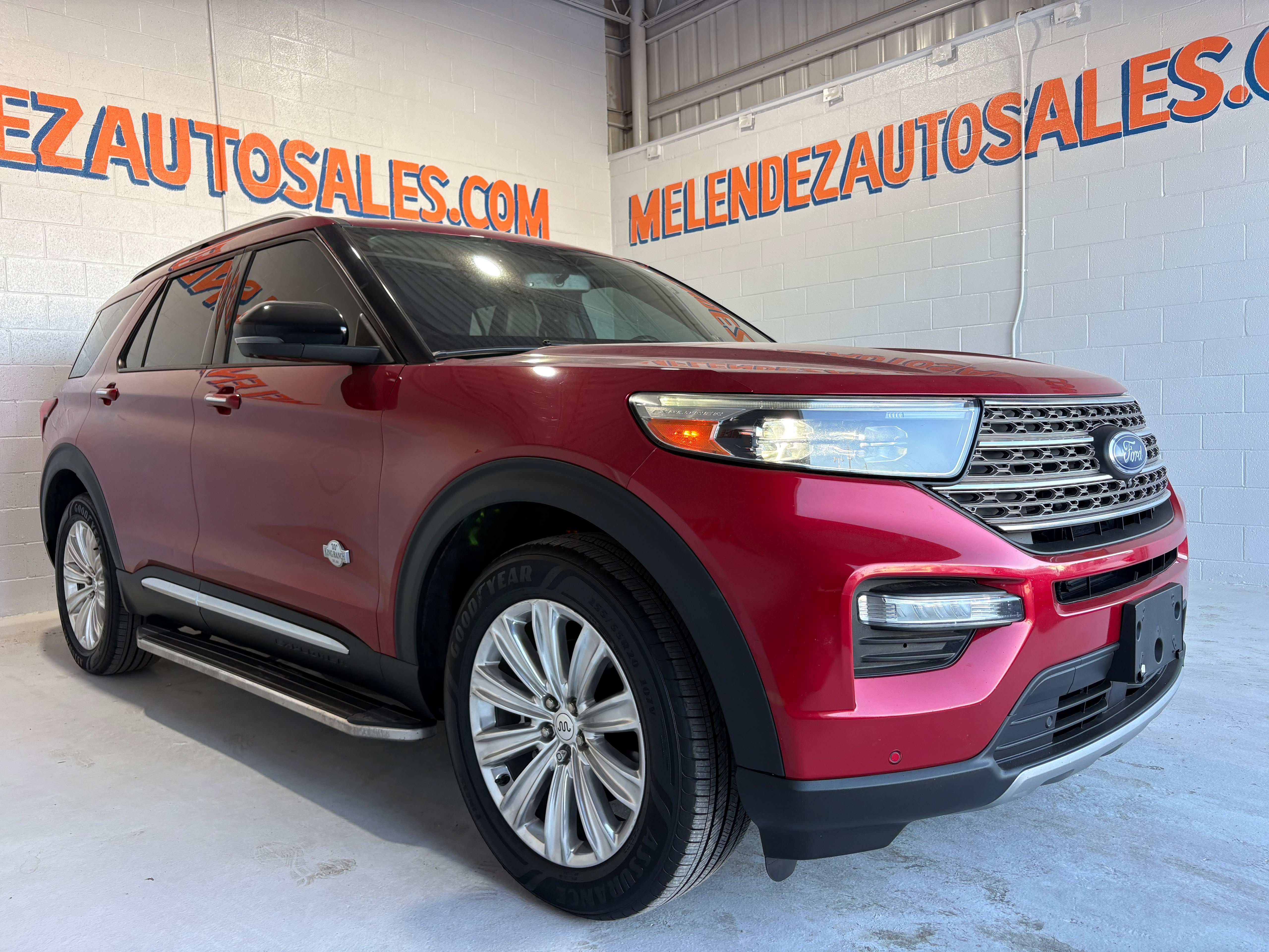 Used 2022 Ford Explorer King Ranch w/ Premium Technology Package AWD/4WD image 8