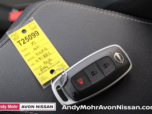 New 2025 Nissan Kicks Play S image 19