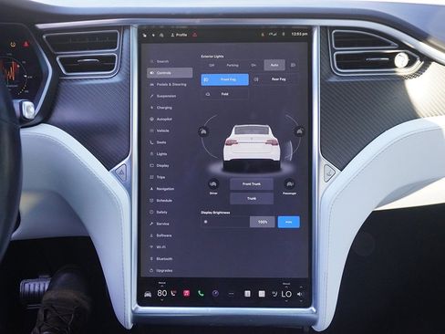 Used 2018 Tesla Model X 100D image 51