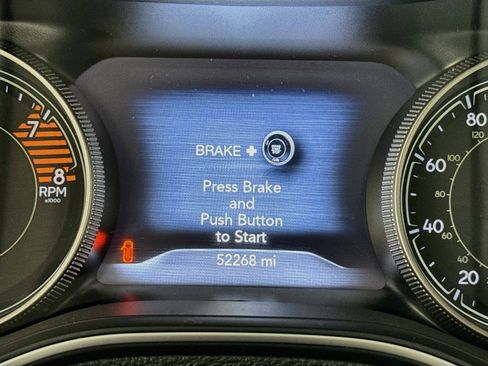Used 2020 Jeep Cherokee Limited w/ Technology Group AWD/4WD image 17