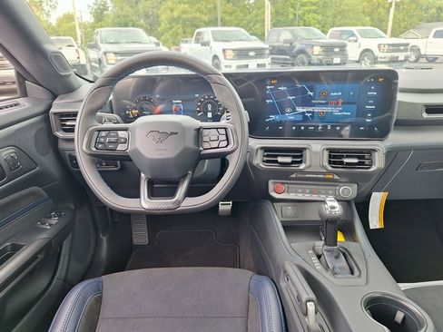 New 2025 Ford Mustang Dark Horse image 6