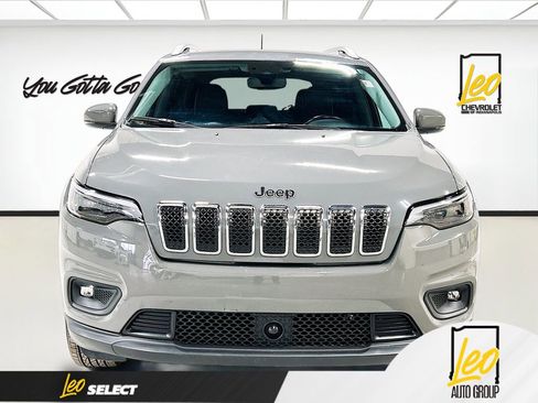 Used 2021 Jeep Cherokee Latitude Lux image 2