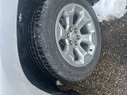 Used 2022 RAM 1500 Big Horn image 5