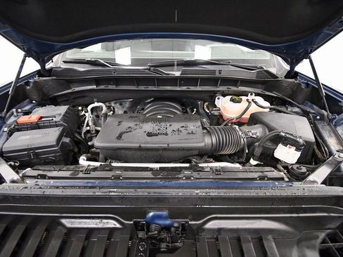 Used 2024 GMC Sierra 1500 SLT image 11