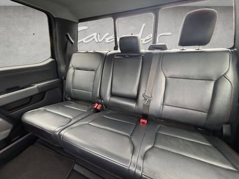 Used 2024 Ford F250 Lariat w/ Lariat Ultimate Package AWD/4WD image 28