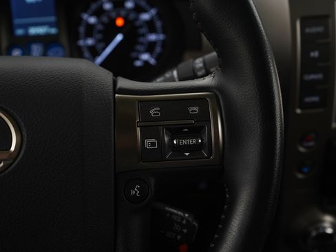 Used 2019 Lexus GX 460 image 27