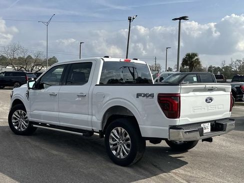 New 2025 Ford F150 Lariat w/ Equipment Group 501A Mid image 11