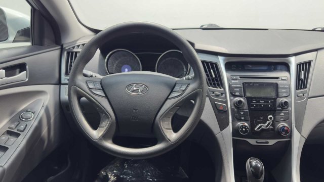 Used 2012 Hyundai Sonata GLS FWD image 18