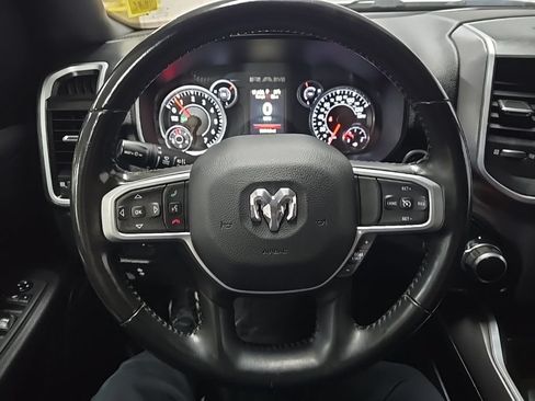 Used 2021 RAM 1500 Big Horn AWD/4WD image 18