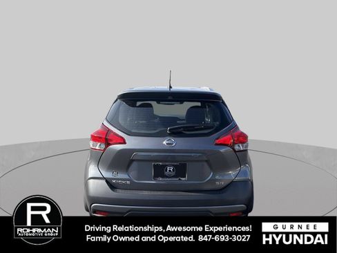 Used 2019 Nissan Kicks SR FWD image 8