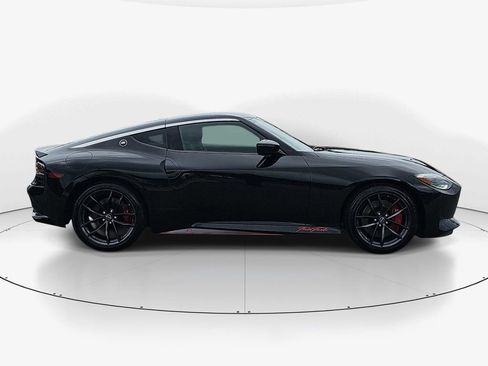 Used 2024 Nissan Z Performance w/ Floor Mat Package RWD image 5