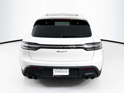 Certified 2025 Porsche Macan T image 10
