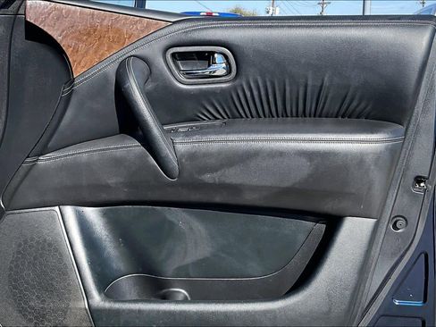 Used 2015 INFINITI QX80 Luxe w/ 22" Wheel Package image 23