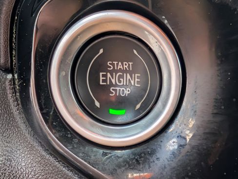 Used 2024 Chevrolet Silverado 1500 RST image 27