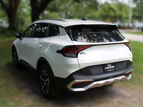 New 2025 Kia Sportage EX image 11