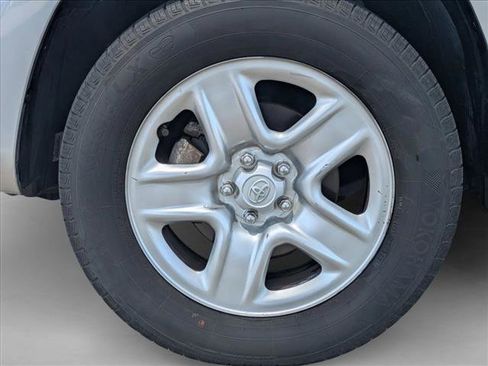 Used 2009 Toyota RAV4 2WD V6 image 9