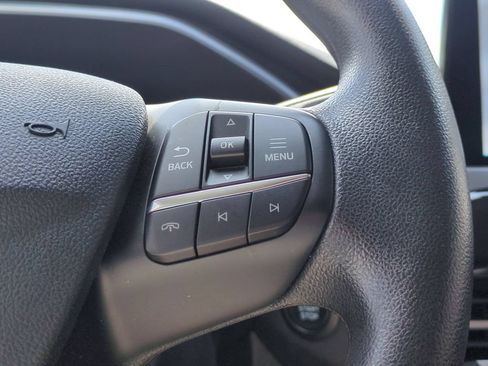 Used 2025 Ford Escape Active AWD/4WD image 21