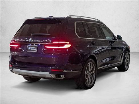 New 2026 BMW X7 xDrive40i image 2